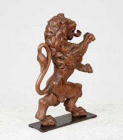 Carved Limewood Lion Rampant - 4331808