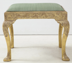 Carved and gilded stool circa 1740  - 3226114