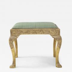 Carved and gilded stool circa 1740  - 3229509