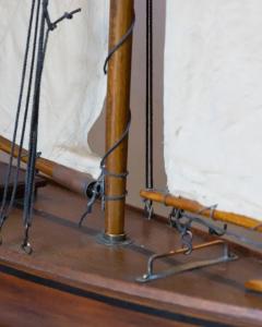 Carved wood racing Yawl - 4134841