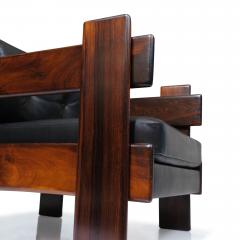 Casulo Brazilian Modern Rosewood Lounge Chair in Black Leather - 3687319