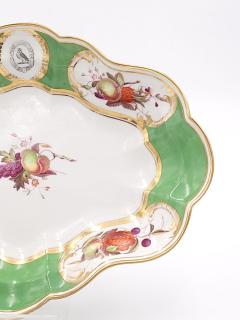 Chamberlains Armorial Oval Dish England circa 1780 - 2791408