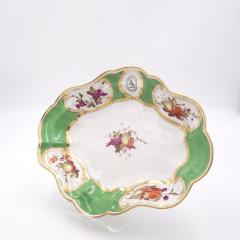 Chamberlains Armorial Oval Dish England circa 1780 - 2791414