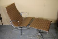 Charles Eames Charles Eames Aluminum Group Lounge Chair and Rare Ottoman - 812165