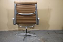 Charles Eames Charles Eames Aluminum Group Lounge Chair and Rare Ottoman - 812167