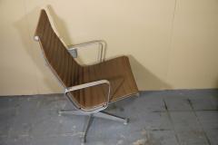 Charles Eames Charles Eames Aluminum Group Lounge Chair and Rare Ottoman - 812169