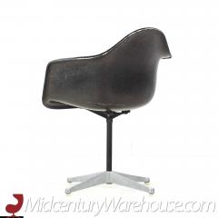 Charles Eames Charles Eames for Herman Miller Mid Century Upholstered Shell Office Chair - 3695511