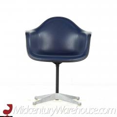 Charles Eames Charles Eames for Herman Miller Mid Century Upholstered Shell Office Chair - 3695520