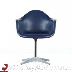 Charles Eames Charles Eames for Herman Miller Mid Century Upholstered Shell Office Chair - 3695526