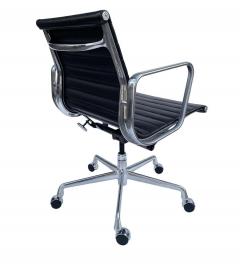 Charles Eames Pair Charles Eames for Herman Miller Aluminum Group Office Chair Black Leather - 2863565