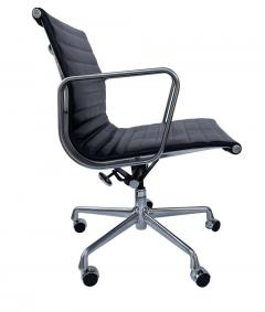 Charles Eames Pair Charles Eames for Herman Miller Aluminum Group Office Chair Black Leather - 2863569