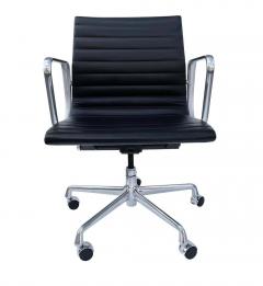 Charles Eames Pair Charles Eames for Herman Miller Aluminum Group Office Chair Black Leather - 2863570