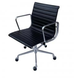Charles Eames Pair Charles Eames for Herman Miller Aluminum Group Office Chair Black Leather - 2863571