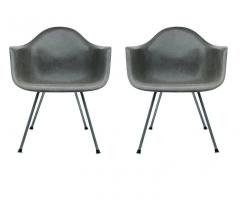 Charles Eames Pair of Early 2nd Generation Eames Fiberglass LAX Lounge Chairs in Elephant Gray - 2820708