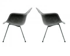 Charles Eames Pair of Early 2nd Generation Eames Fiberglass LAX Lounge Chairs in Elephant Gray - 2820717