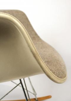 Charles Eames Rocking Chairs by Charles Eames for Herman Miller with Alexander Girard Textile - 983085