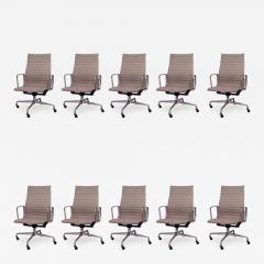 Charles Eames Set of 10 American Post War Design 1950s Aluminum Swivel Conference Chairs - 425545