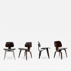 Charles Eames Set of 4 Mid Century Modern Dining Chairs by Charles Eames for Herman Miller - 2833016