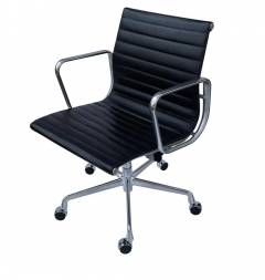 Charles Eames Set of Six Charles Eames for Herman Miller Aluminum Group Office Chairs in Black - 2846232