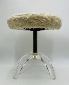 Charles Hollis Jones 1960s Sculptural Vanity Stool in Lucite Brass by Charles Hollis Jones - 3067894