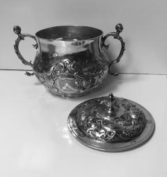 Charles II Silver Caudle Cup with Cover London 1663 - 1189441