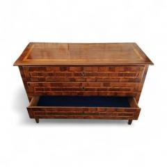 Charles IV Walnut Chest of Drawers late 18th century - 4224622