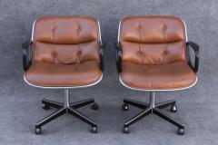 Charles Pollock Pair of Charles Pollock for Knoll Arm or Desk Chairs in Brown Leather Black - 3511360