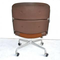 Charles Ray Eames 1 Herman Miller Eames Time Life Executive Chair - 2309181