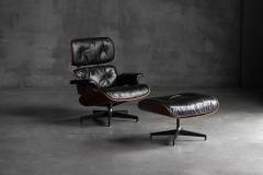 Charles Ray Eames 1st Gen Eames Lounge Chair by Charles and Ray Eames for Herman Miller USA 1957 - 4462871