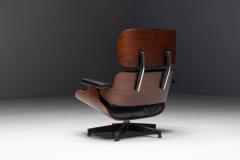 Charles Ray Eames 1st Gen Eames Lounge Chair by Charles and Ray Eames for Herman Miller USA 1957 - 4462872