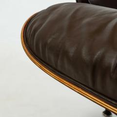 Charles Ray Eames 3rd Gen Eames Lounge Chair 670 671 in Original Chocolate Leather - 3261668