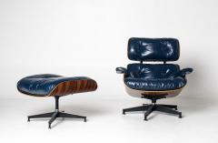 Charles Ray Eames 3rd Generation Eames Lounge Chair and Ottoman in Midnight Blue Leather - 4687409