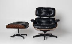 Charles Ray Eames 3rd Generation Eames Lounge Chair in Brazilian Rosewood New Black Leather - 4440477