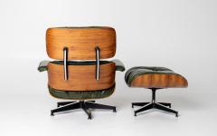 Charles Ray Eames 3rd Generation Eames Lounge Chair in Brazilian Rosewood and New Moss Leather - 4577310