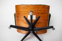 Charles Ray Eames 3rd Generation Eames Lounge Chair in Brazilian Rosewood and New Moss Leather - 4577315