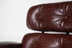 Charles Ray Eames 3rd Generation Eames Lounge Chair in Brazilian Rosewood and Oxblood Leather - 4577304