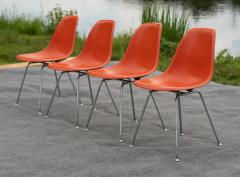 Charles Ray Eames Charles Ray Eames for Herman Miller Dining Set with 4 DSX and 48 Dining Table - 4292983