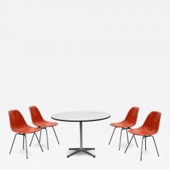 Charles Ray Eames Charles Ray Eames for Herman Miller Dining Set with 4 DSX and 48 Dining Table - 4297034
