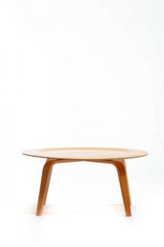 Charles Ray Eames Charles and Ray Eames CTW Coffee Table Wood for Herman Miller - 1976479