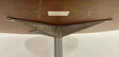 Charles Ray Eames Charles and Ray Eames MCM Round Dining or Conference Table for Herman Miller - 2928599