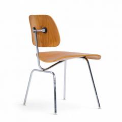 Charles Ray Eames Charles and Ray Eames for Herman Miller DCM Walnut Dining Chairs Set of 6 - 4341881