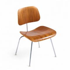 Charles Ray Eames Charles and Ray Eames for Herman Miller DCM Walnut Dining Chairs Set of 6 - 4341884