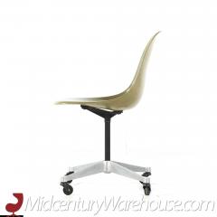 Charles Ray Eames Charles and Ray Eames for Herman Miller Mid Century Wheeled Shell Chair - 3695562