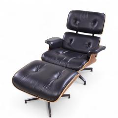 Charles Ray Eames Charles and Ray Eames for Herman Miller Walnut Eames Lounge Chair with Ottoman - 4286312