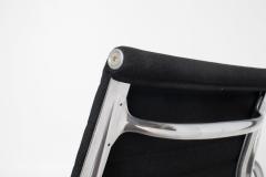 Charles Ray Eames Eames Aluminum Group Management Chair - 4440419