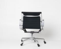 Charles Ray Eames Eames Aluminum Group Management Chair - 4440427