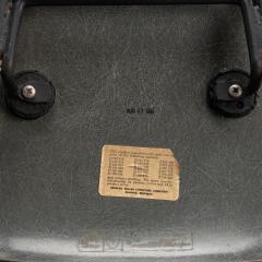 Charles Ray Eames Eames Herman Miller DAX Arm Chair in Elephant Gray Fiberglass - 4537183