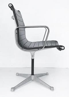 Charles Ray Eames Eames Herman Miller EA108 Aluminum Group Swivel Chairs Leather - 3502439