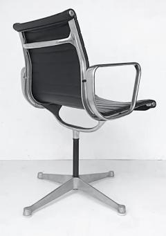 Charles Ray Eames Eames Herman Miller EA108 Aluminum Group Swivel Chairs Leather - 3502448