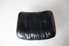 Charles Ray Eames Eames Lounge Chair Ottoman in Walnut by Herman Miller - 4541356